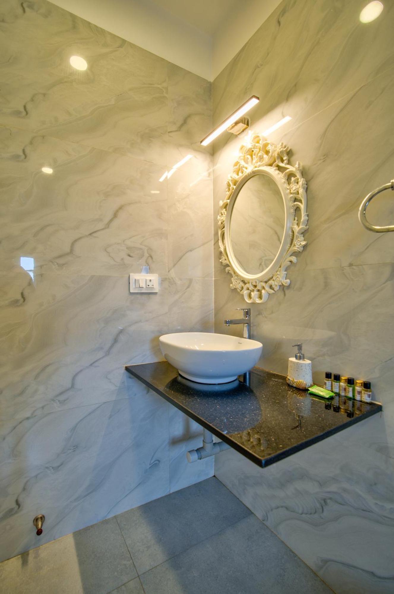 Candolim Beach White Residency Baga Exterior foto